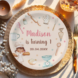 Girls backen erste Geburtstagsparty Pappteller