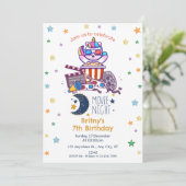 Girl's Backyard Movie Night Geburtstagsparty Einladung (Stehend Vorderseite)