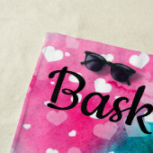 Girls Basketball Wasserfarbe mit schwimmenden Herz Strandtuch (Beispiel)