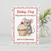 Girl's Birthday Party | Mouse & Cupcake Themed Einladung (Stehend Vorderseite)