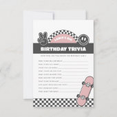 Girls' Checkered Skateboard Groovy Birthday Trivia Mitteilungskarte (Vorderseite)