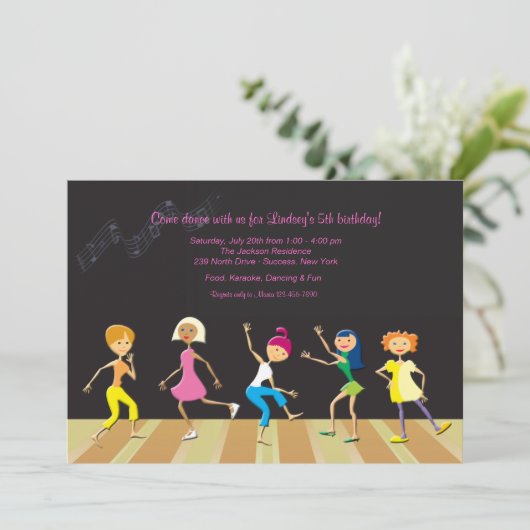 Girls Dancing Party Einladung (Custom) (Stehend Vorderseite)