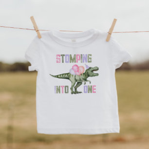 Girl's Dinosaurier stürmen in ein Shirt