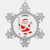 Girls Field Hockey Schneeflocken Zinn-Ornament (Vorderseite)