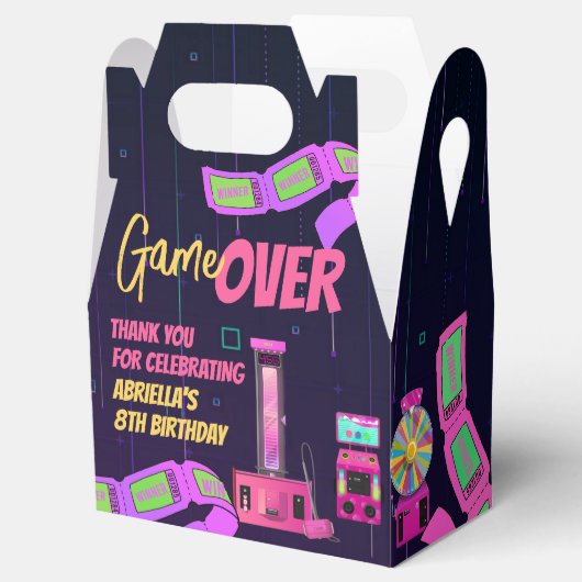 Girls Gaming und Arcade Geburtstag Geschenkschachtel (Geöffnet)