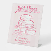 Girls Gone Mild Bachelorette Sockelschild (Vorderseite)