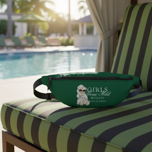Girls Gone Mild Spa Bear Bachelorette Bauchtasche
