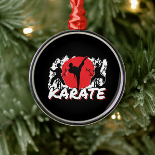 Girls Karate - Patriotic Japan Japanisches Thema Ornament Aus Metall