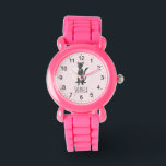 Girls Pink Niedlich Grau Tabby Katze & Name Kinder Armbanduhr<br><div class="desc">Diese niedlich angesagte Kinderuhr besticht durch einen niedlichen, grau gestreiften Katzenjacke-Cartoon und einen rosa Hintergrund. Freuen Sie sich auf den Platz, um das Design mit Ihrem Mädchennamen zu personalisieren. Mit klaren, leicht lesbaren Zahlen ist diese "erste" Uhr ideal für Kinder oder Kleinkinder, die gerade erst mit dem Lernen beginnen. Das...</div>