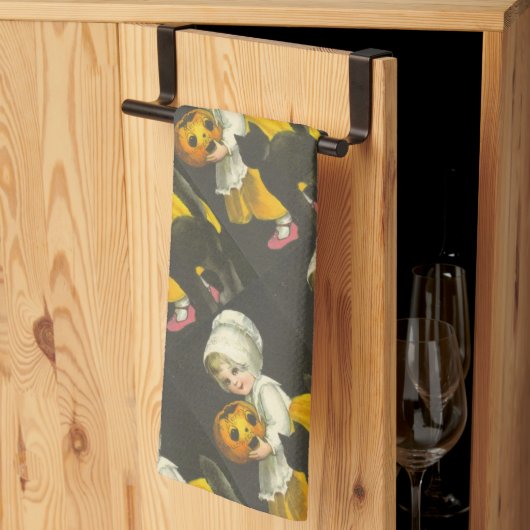 Girls Pumpkin Cat Vintag Halloween Küchentuch (Drittel gefaltet)