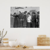 Girls Rifle Team, 1916 Poster (Küche)