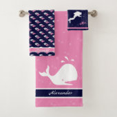 Girls rosa Monogram Name Cartoon Whale Navy Blue Badhandtuch Set (Insitu)
