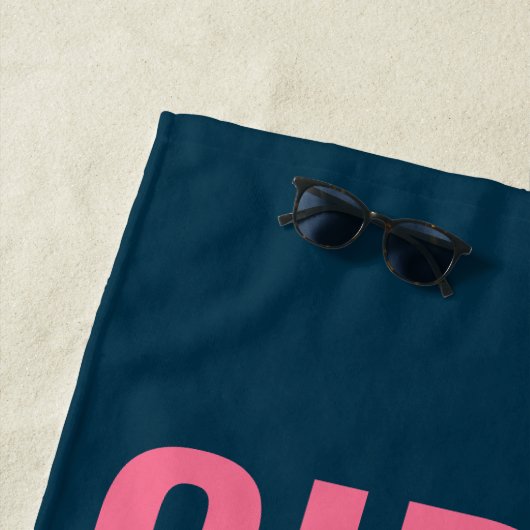 Girls' Trip 2024 Blue Pink Calligraphy Monogram Strandtuch (Beispiel)