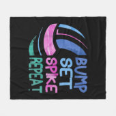 Girls Volleyball Bump Set Spike Wiederholung Blau Fleecedecke (Vorderseite (Horizontal))