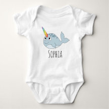 Girls Whimsical Rainbow Narwhal Cartoon und Name