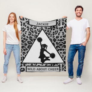Girls "Wild About Cheer" Silberleopard Fleecedecke