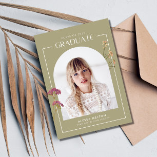 Girls Wildblume High School Abschluss