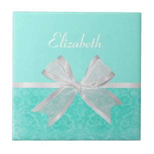 Girly Aqua Türkis Damask White Ribbon mit Namen Fliese