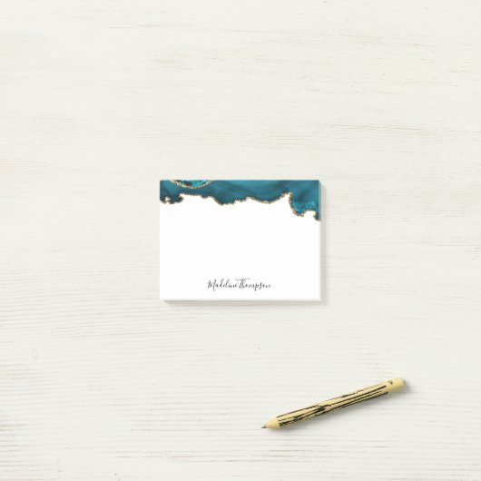 Girly Aquamarin Velvet Agate Geode Script Typograf Post-it Klebezettel (Auf Schreibtisch)