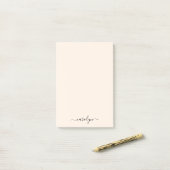 Girly Beige Monogram Modern Script Personalisiert Post-it Klebezettel (Auf Schreibtisch)