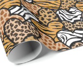 Girly Beige Playful Animal Print Hearts Geschenkpapier (Rolleneckpunkt)