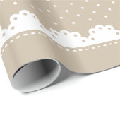 Girly Beige und White Polka Dot Lace Pattern Geschenkpapier (Rolleneckpunkt)