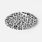Girly Black und White Leopard Spot Pappteller (Schrägansicht)