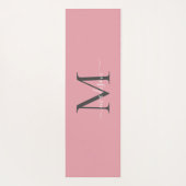 Girly Blush Pink Gray Monogram Elegantes Script Yogamatte (Rückseite)