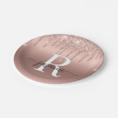 Girly Blush Rose Gold Glitzer Drilling Monogram Pappteller (Schrägansicht)