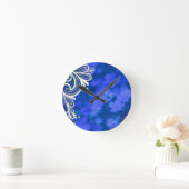 Girly bohemian chic blue floral white lace runde wanduhr (Zuhause)