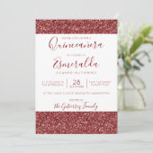 Girly Burgundy Glitzer Sparkle Quinceanera Einladung (Stehend Vorderseite)