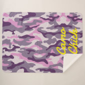 Girly Camouflage Pinks Monogramm in Gelb | Sherpadecke (Vorderseite (Horizontal))