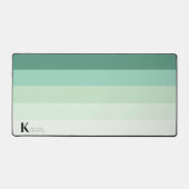 Girly Chic Aquamarin Green Ombre Classic Monogram Schreibtischunterlage (Vorderseite)