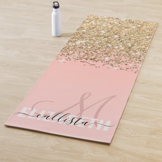 Girly Chic Gold Confetti Pink Gradient Monogram Yogamatte (Beispiel)