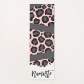 Girly Chic Pink Black Gray Leopard Cheetah Print Yogamatte (Vorderseite)
