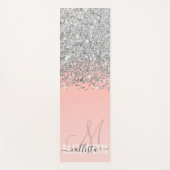 Girly Chic Silver Confetti Pink Gradient Monogram Yogamatte (Vorderseite)
