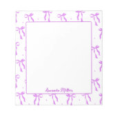 Girly Coquette Aesthetic Purple Bow Monogram Notizblock (Vorderseite)