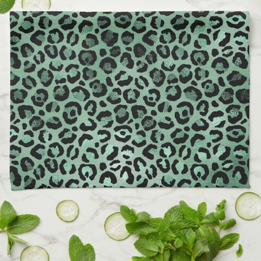 Girly Emerald Green Glam Leopard Print Geschirrtuch (Gefaltet)