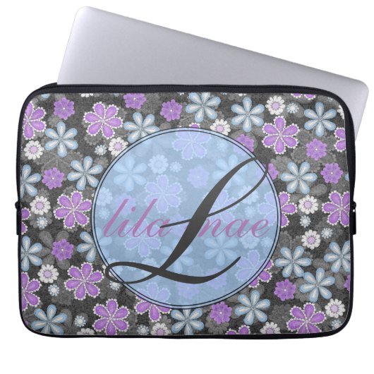 Girly Floral Monogramed 13" Mac Book/PC Laptopschutzhülle (Vorderseite)
