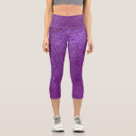 Girly Funkelnd Royal Lila Glitzer Capri Leggings<br><div class="desc">Dieses mädchenhafte und schicke Design ist perfekt für das Mädchen. Es zeigt Imitate, die funkelnd königlichen lila Glitzer gedruckt haben. Es ist hübsch, modern, trendig und einzigartig. ***WICHTIGE HINWEIS FÜR DESIGN: Für individuelle Designanfragen, wie z.B. passende Produktanfragen, Farbänderungen, Platzierungsänderungen oder andere Änderungswünsche, klicken Sie bitte auf den Button "MESSAGE" oder...</div>