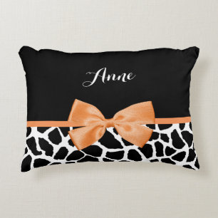 Girly Giraffe Print Orange Ribbon Bow mit Namen Zierkissen