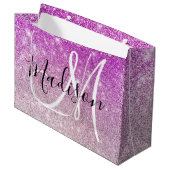 Girly & Glam Purple Glitter Sparkles Monogram Name Große Geschenktüte (Vorderseite Schrägansicht)