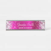 Girly Glittery Silver Imitate Hot Pink Foil Schreibtischnamensplakette (Vorderseite )