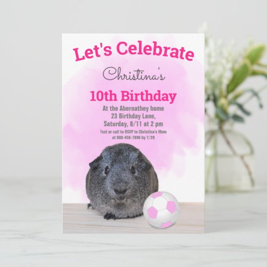 Girly Gray Guinea Pig Pink Soccer Ball Custom Einladung (Stehend Vorderseite)