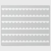 Girly Grey und White Polka Dot Lace Pattern Geschenkpapier (Flach)