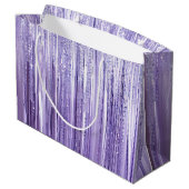 Girly Lavender Lila Glam Tinsel Streifen Große Geschenktüte (Rückseite Schrägansicht)
