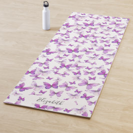 Girly Lila Pastel Butterflies Individuelle Name Yogamatte