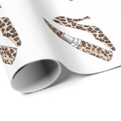 Girly Lippenstift- und Schuhleoparddruck Geschenkpapier (Rolleneckpunkt)
