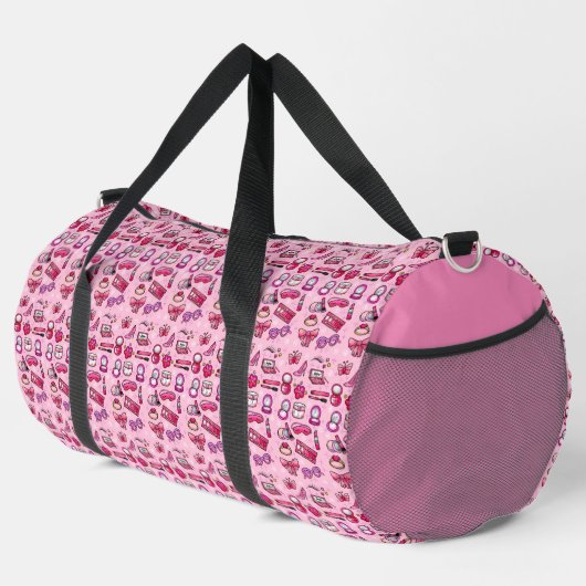 Girly Makeup - Pink Duffle Bag (Rechte Ecke)