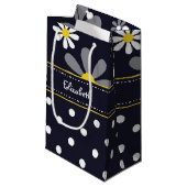 Girly Mod Daisies und Polka Punkte mit Namen Kleine Geschenktüte (Vorderseite Schrägansicht)